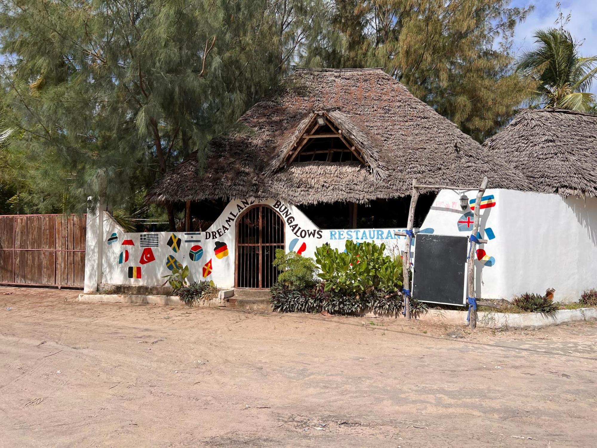 Dreamland Bungalows Michamvi Kae Exterior photo
